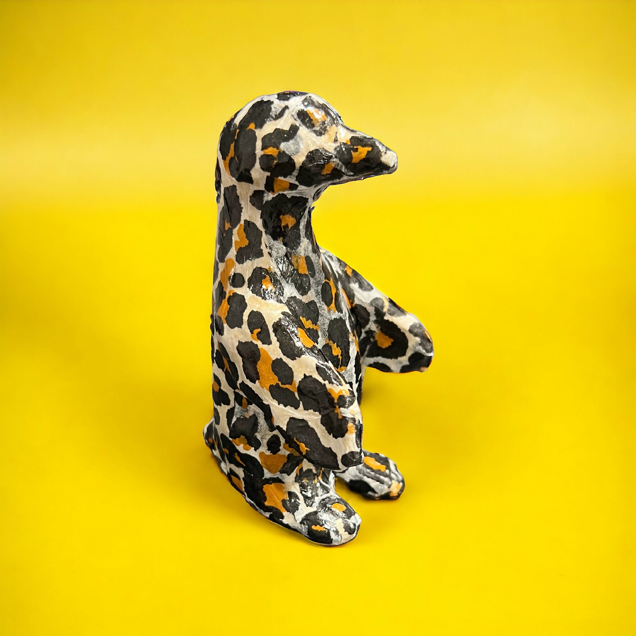 Decoupage leopard penguin