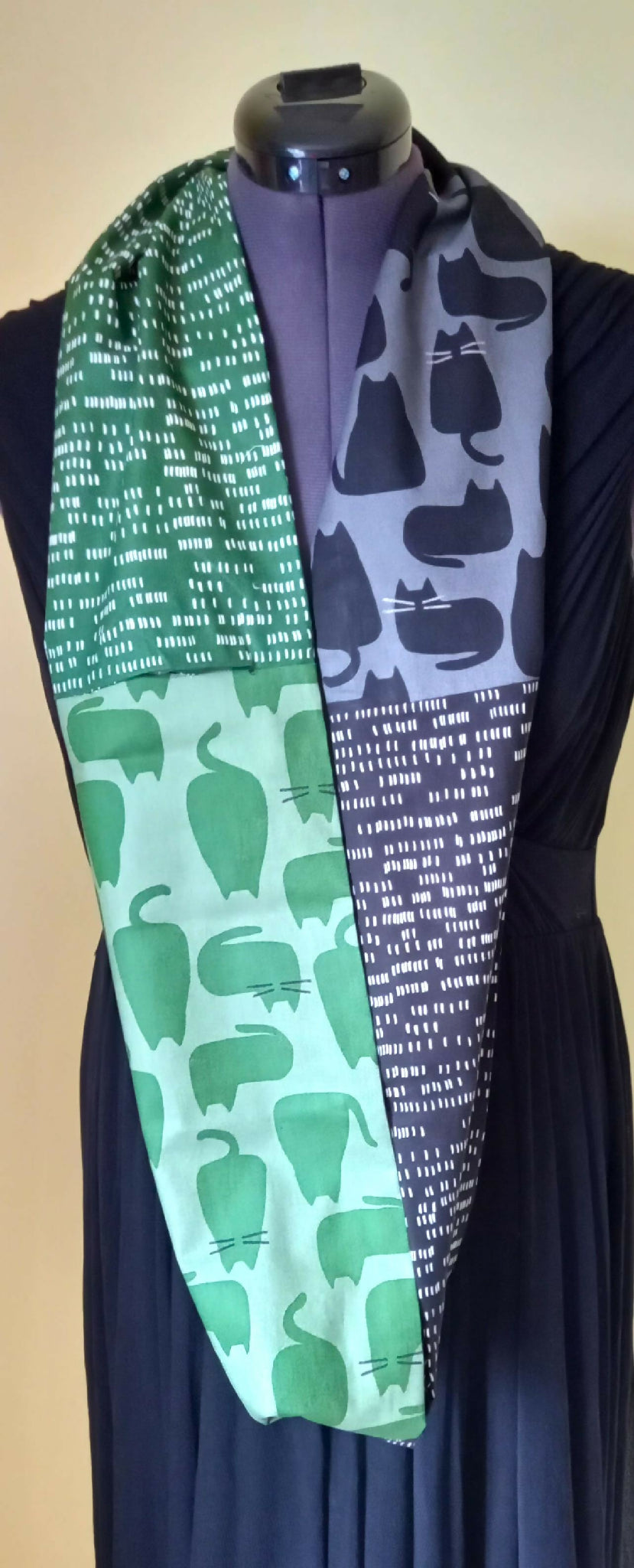 Green and Black Cat Infinity Scarf