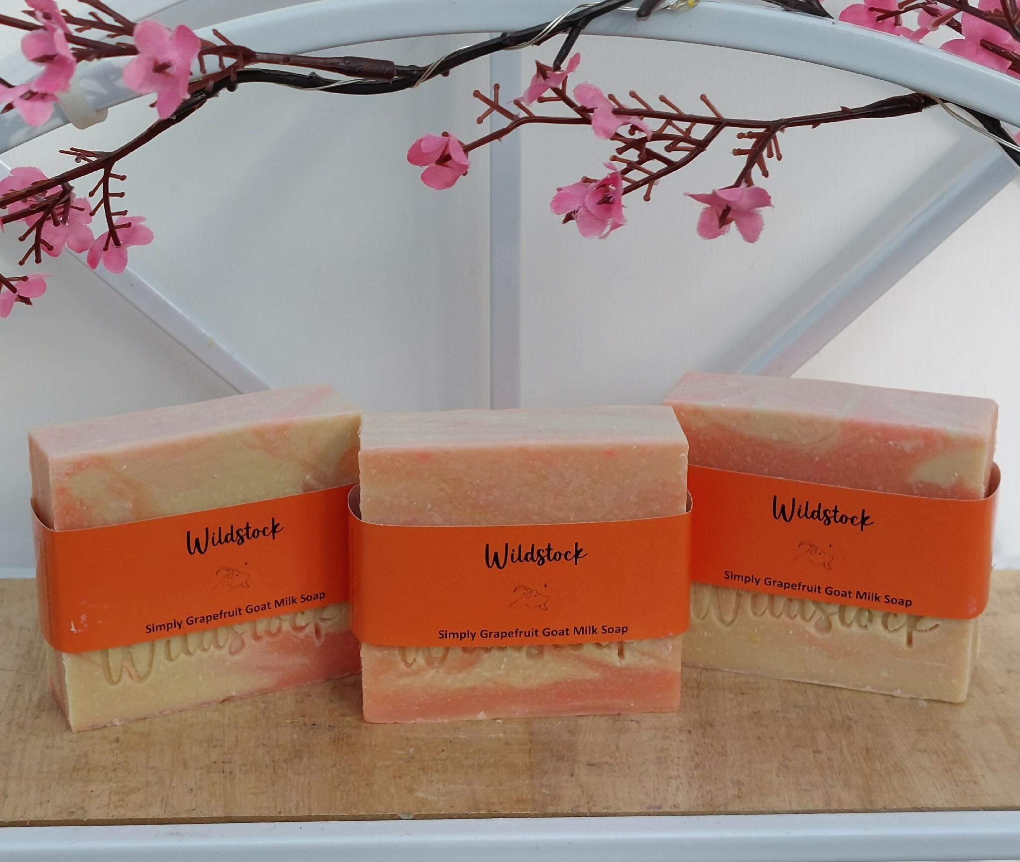 Grapefruit soap banded