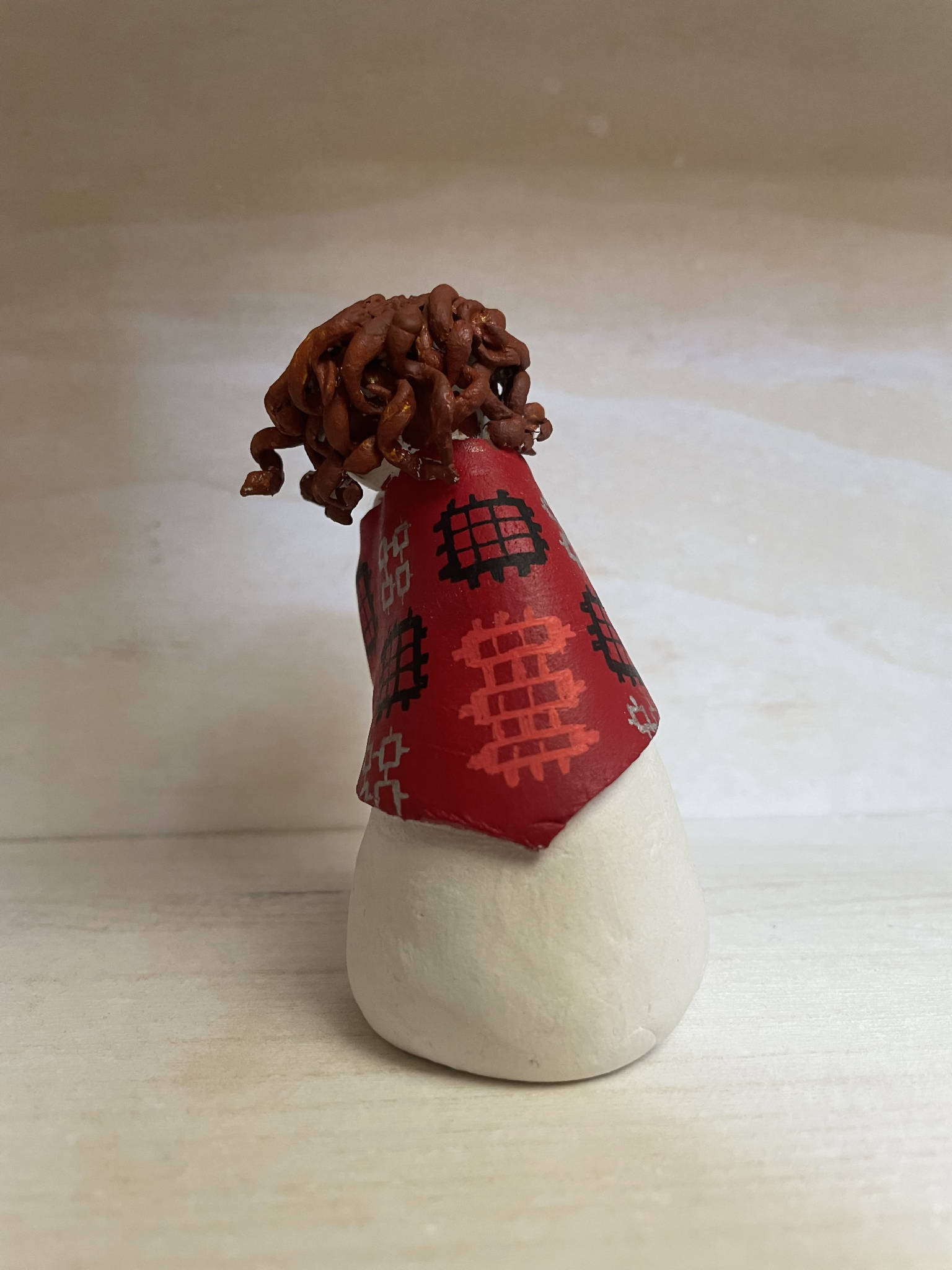 Mam Fach, red haired Siol Fagu Mother with Baby Clay Ornament