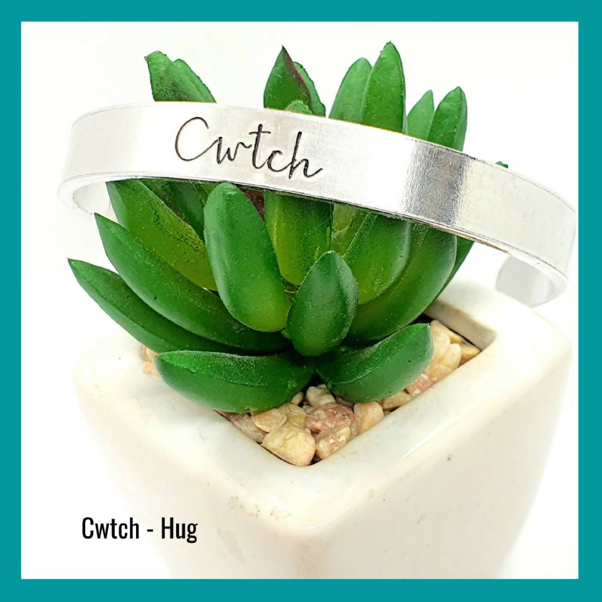 Cariad Welsh Cuff