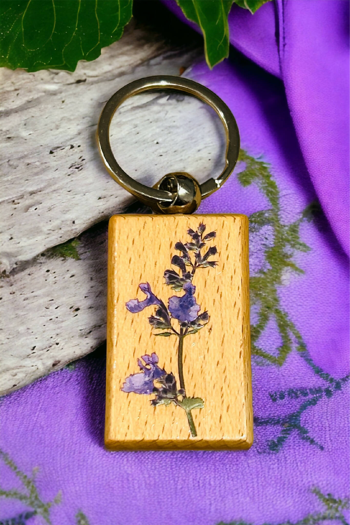 Key chain purple 1