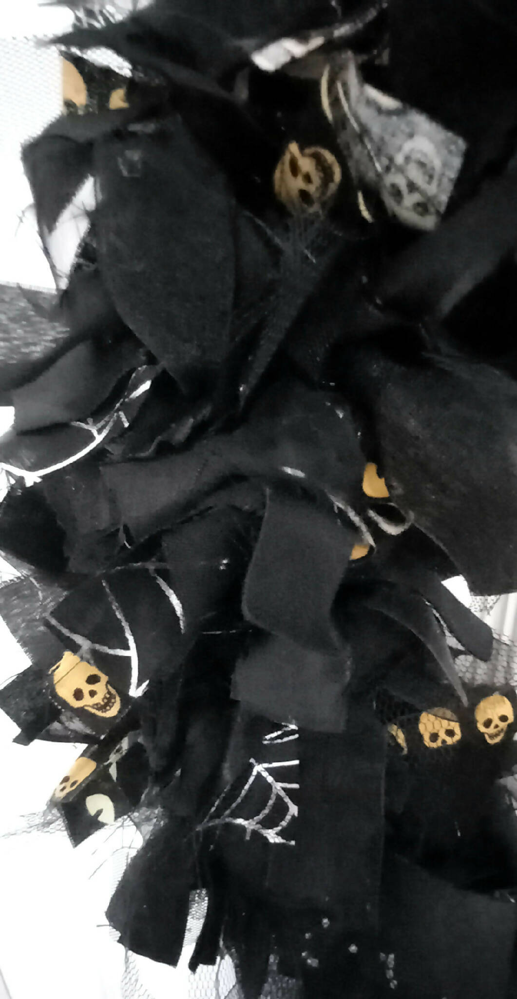 Halloween Rag Wreath in Black