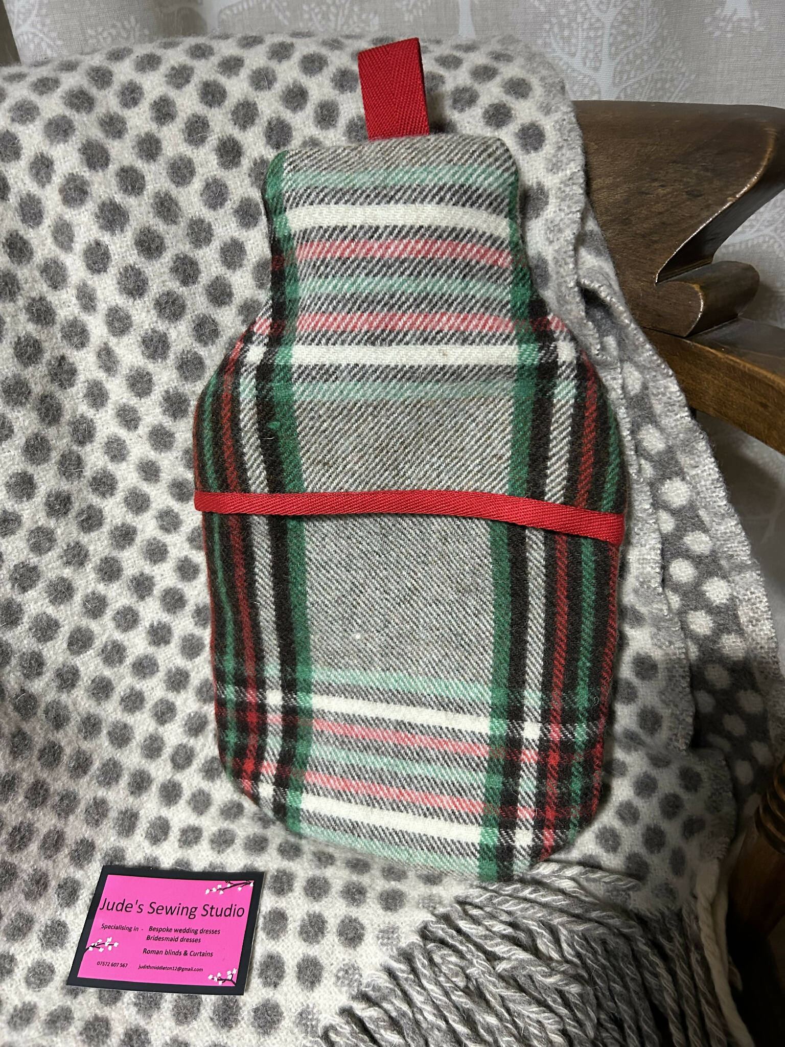 Hot water bottle