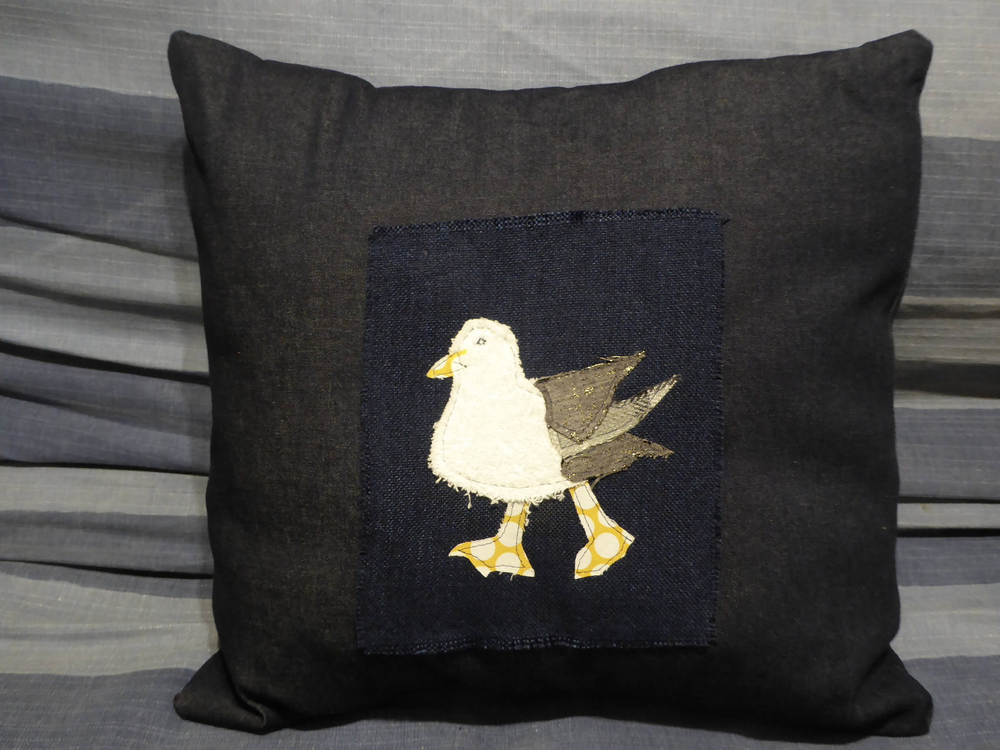 Derrick The Seagull Cushion Cover