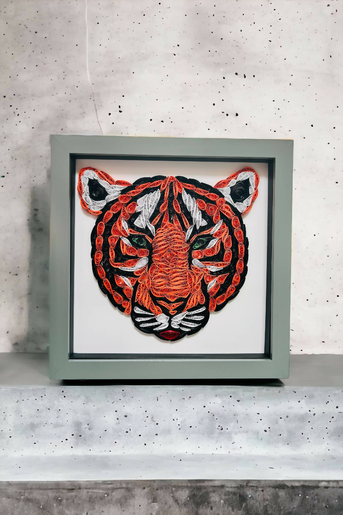 Tiger quilled picture