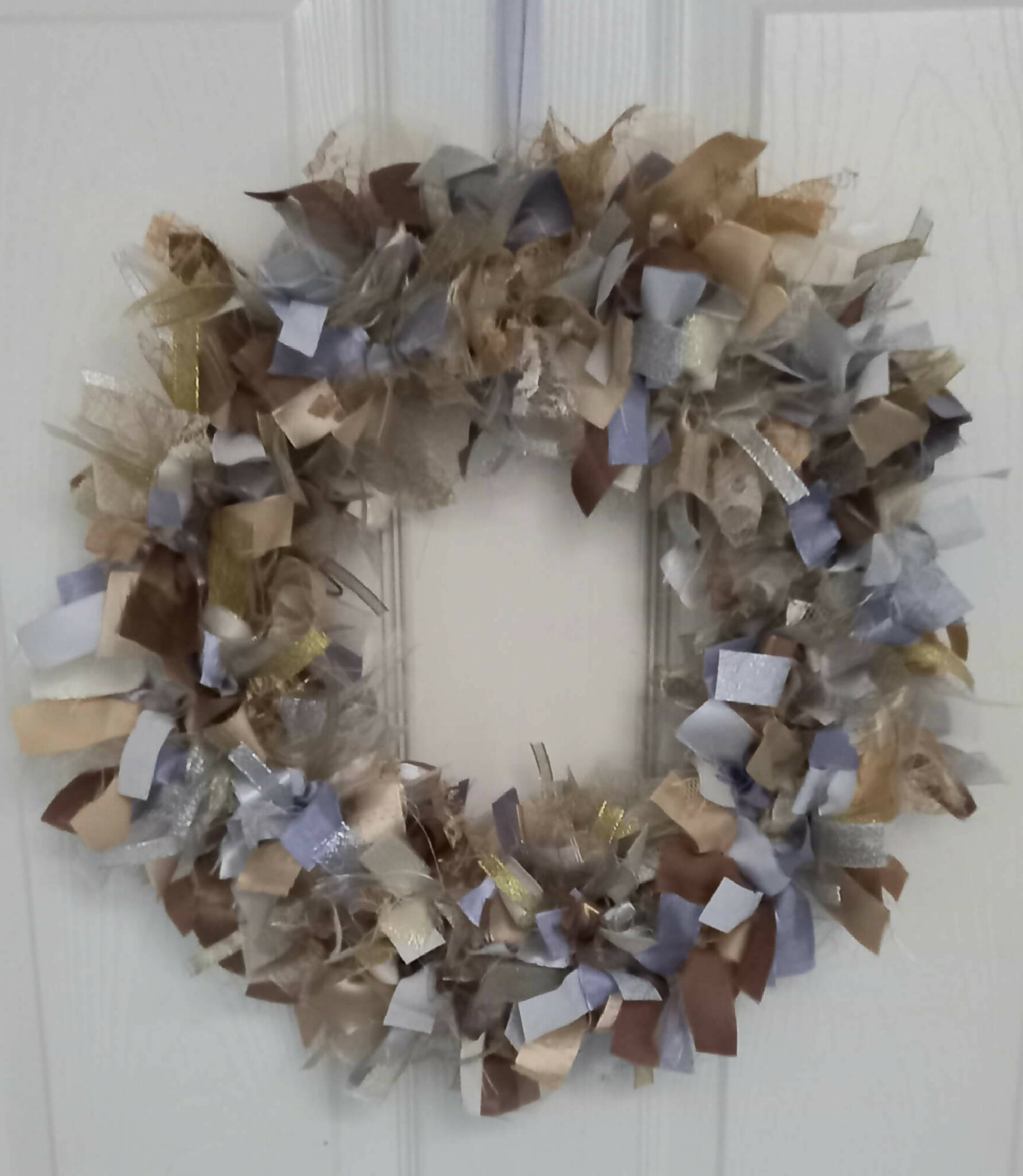 Rag Wreath in Silver and Gold