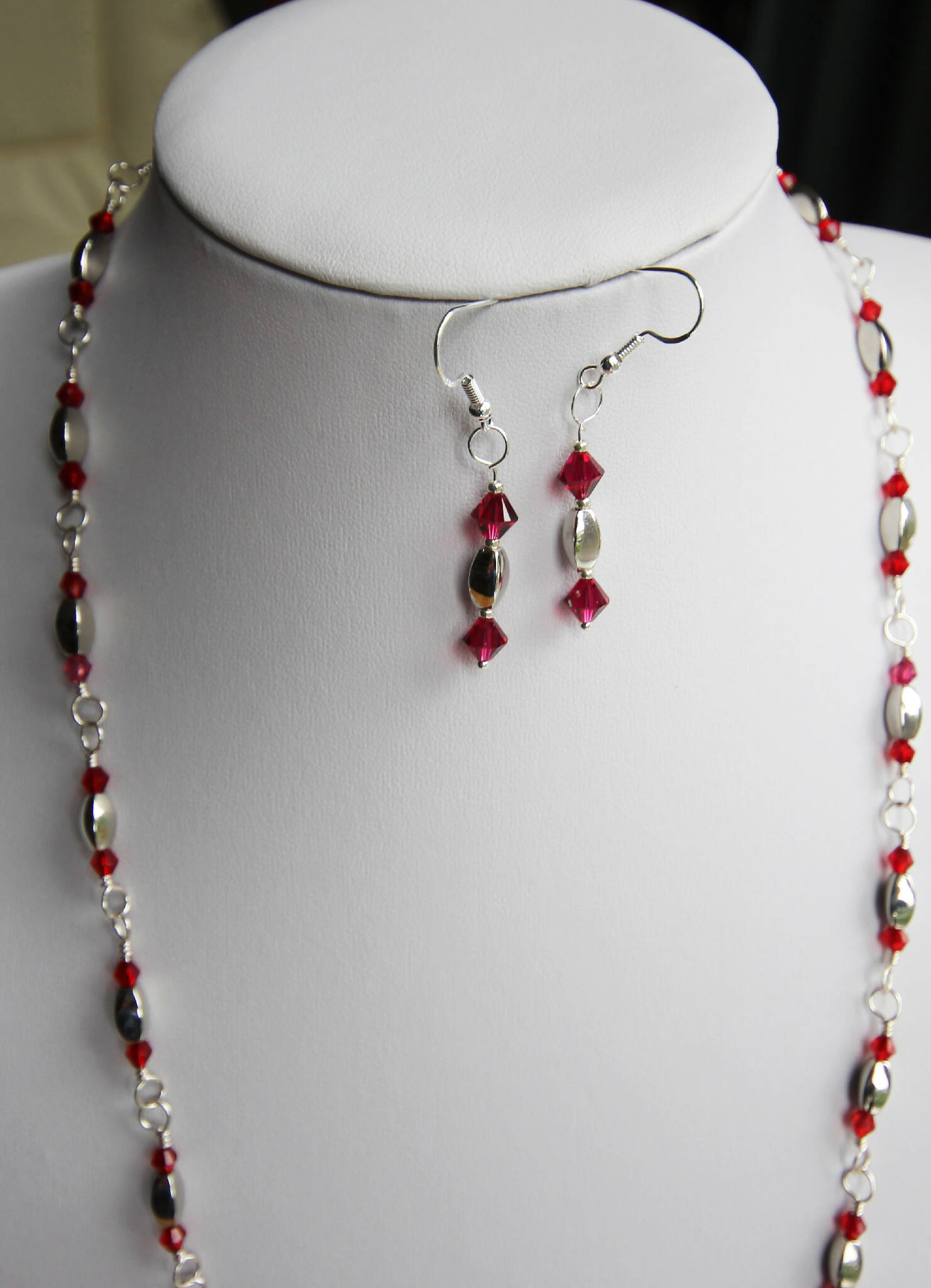 Red crystal silver chain Necklace & Earrings 504