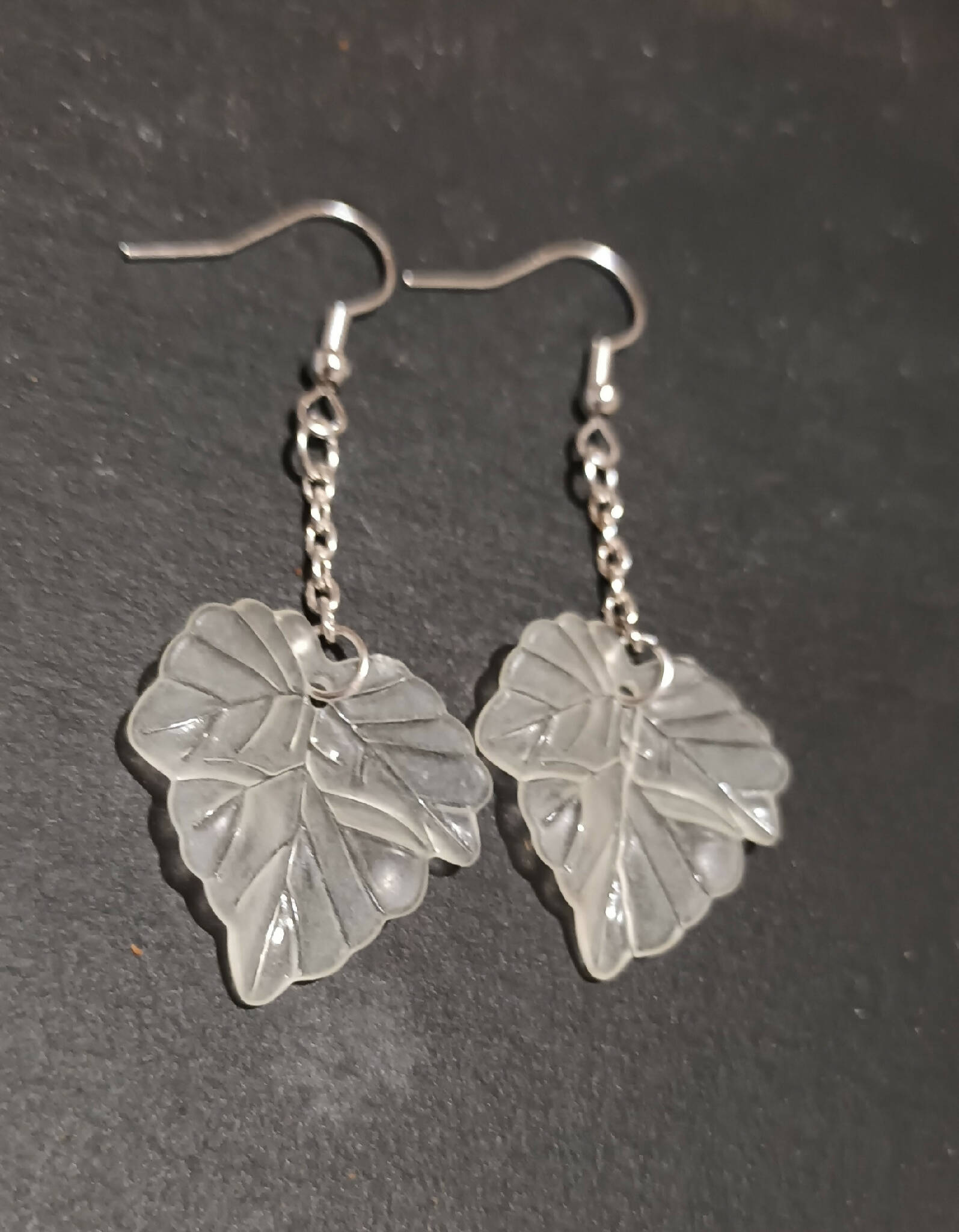 Leaf earrings