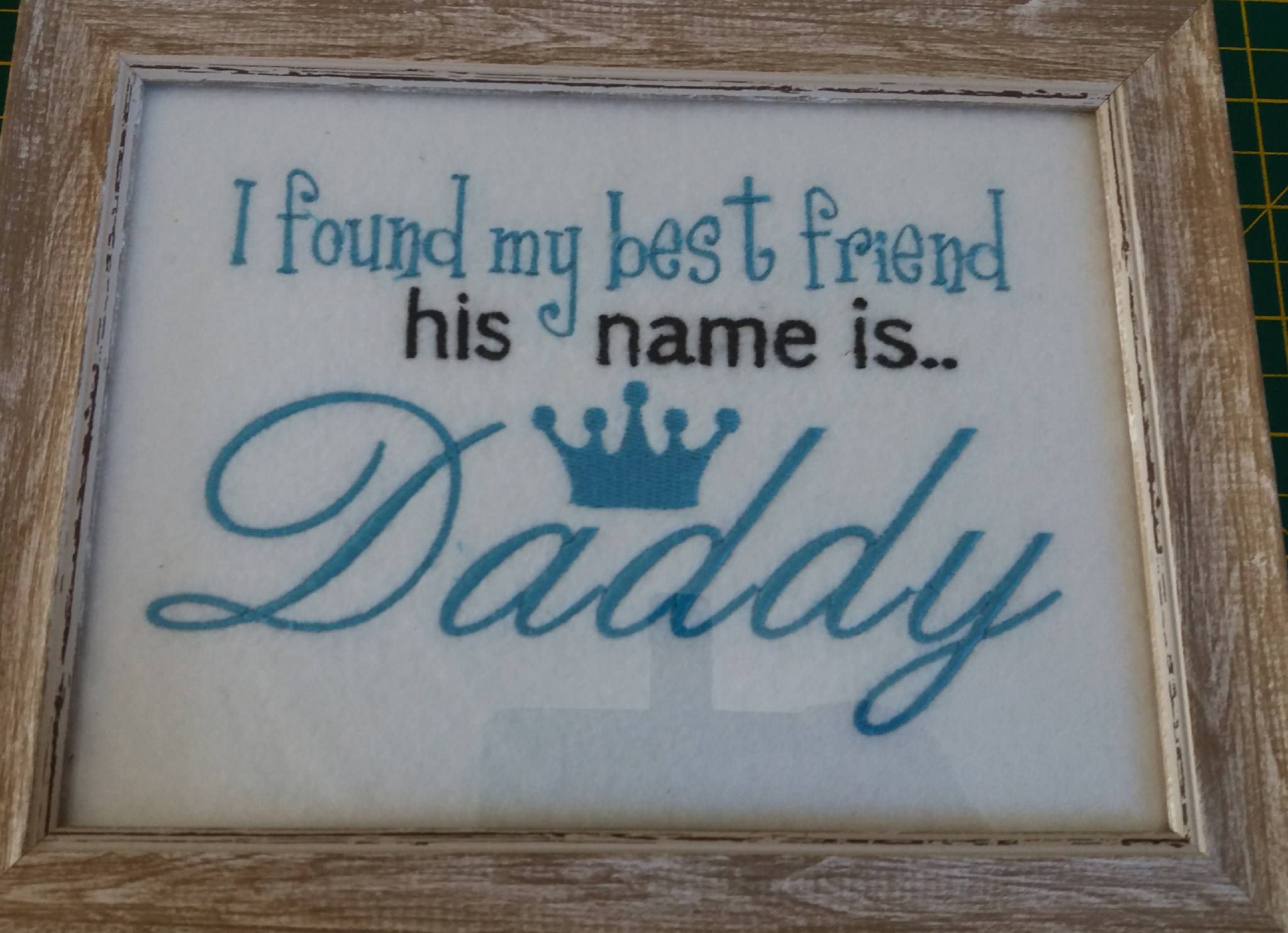 Sweetpea Embroidered Frame - Best Friend - Daddy