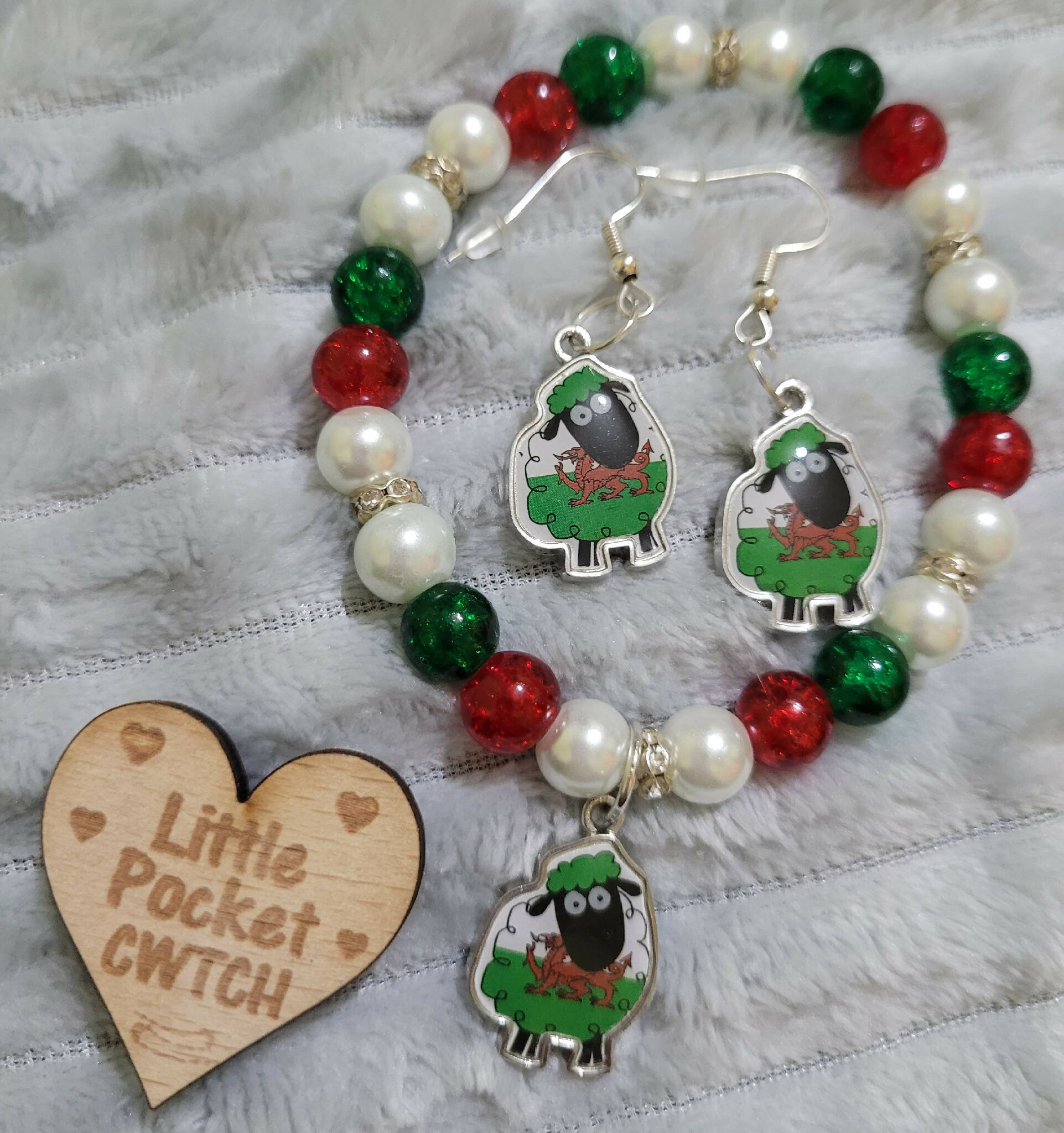 Bracelet and earring sets