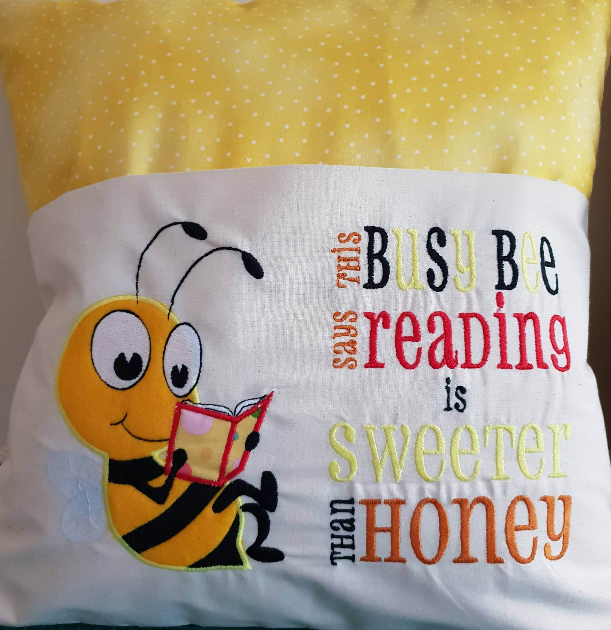 Sweetpea Reading Cushion