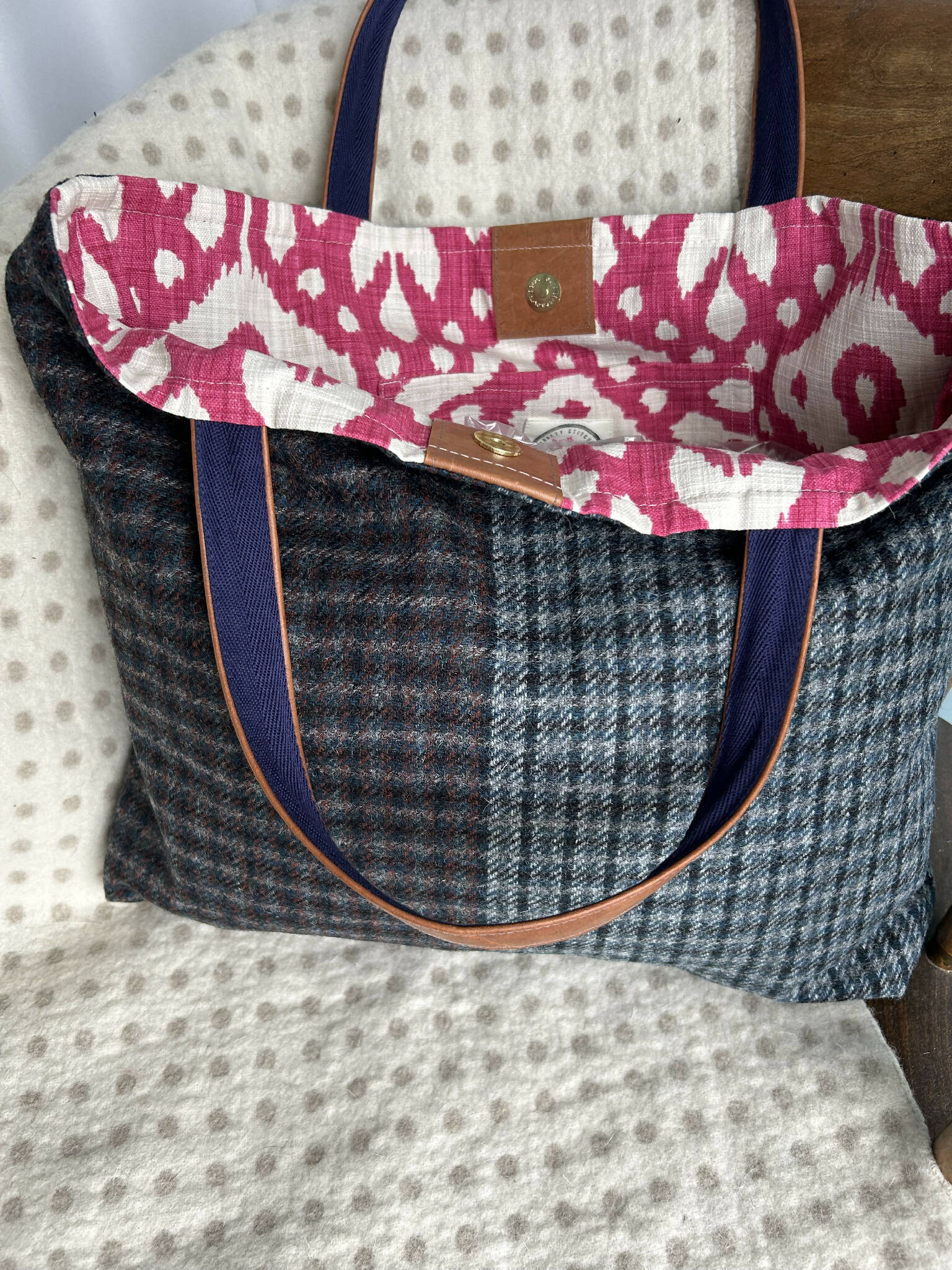 Wool shopper tote bag