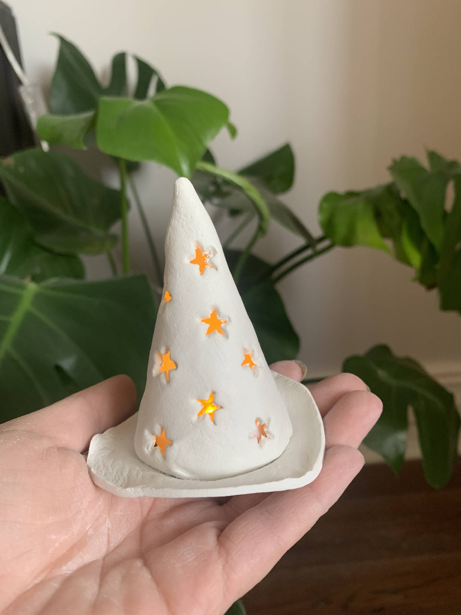 Witches Hat (or Wizards) Battery operated Halloween tealight holder