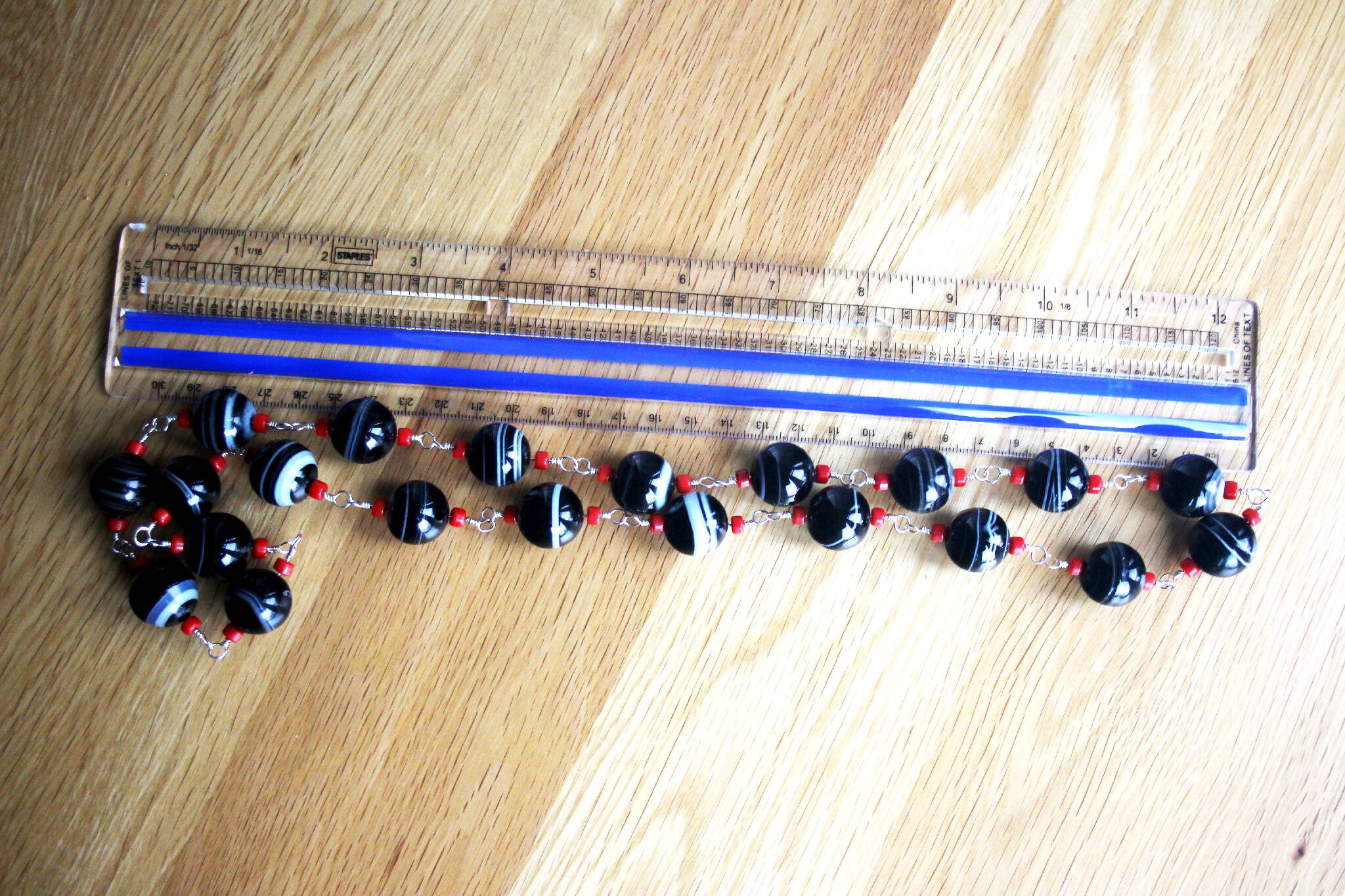 Black Agate Gemstones with red Sea Bamboo beads (113)