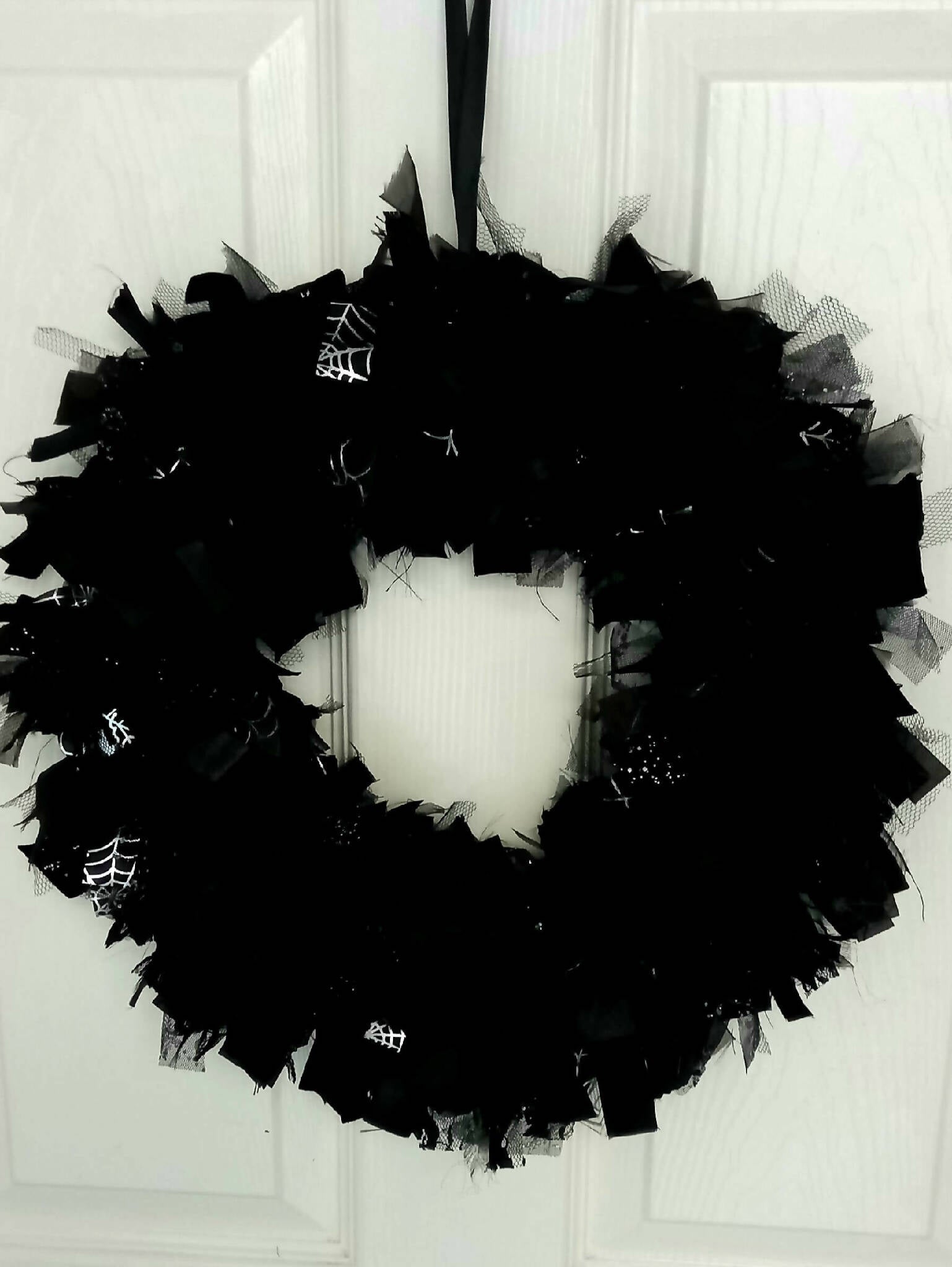 Halloween Rag Wreath in Black and Silver