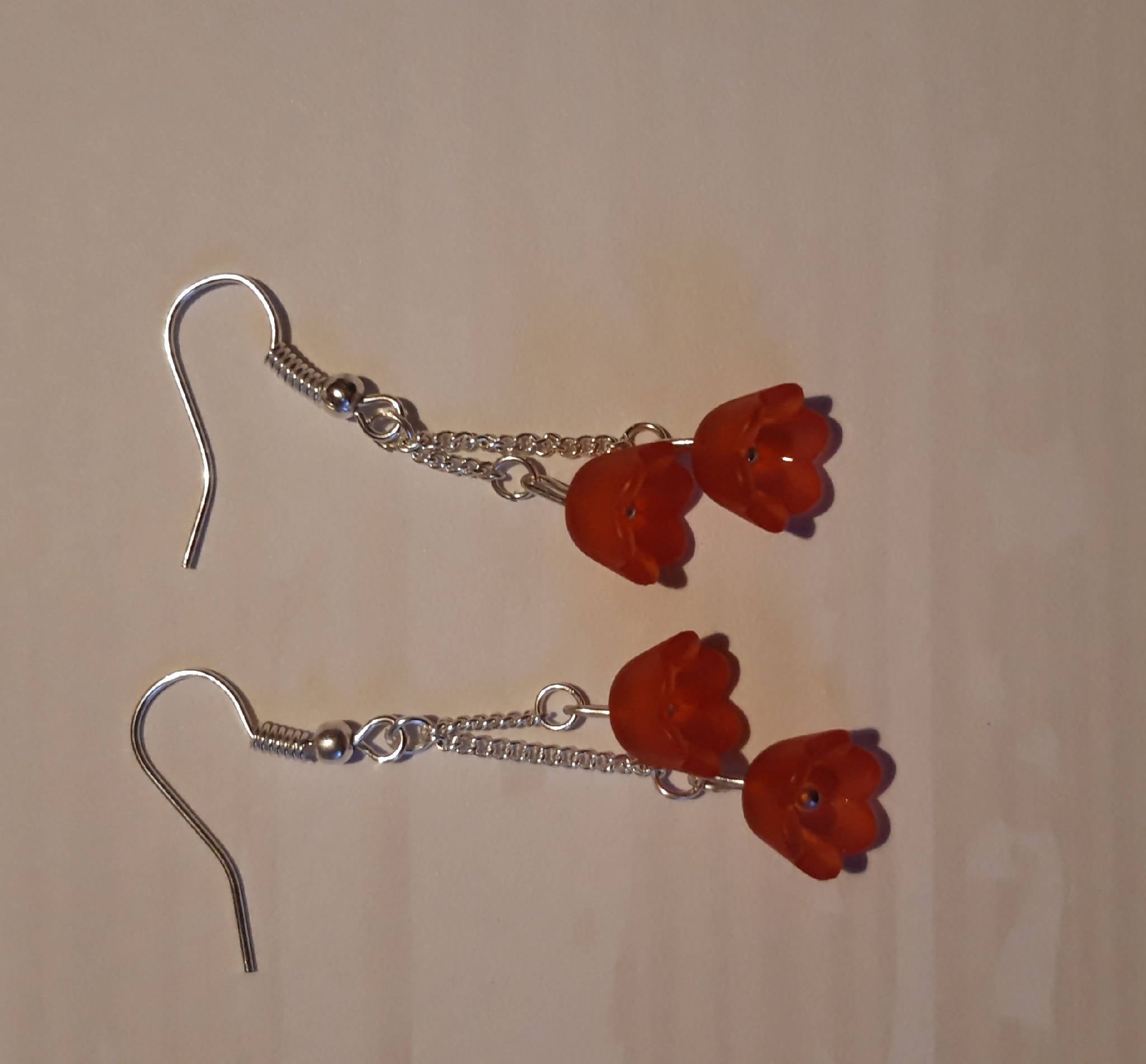 Red tulip and chain earrings